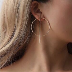 Exaggerated circle statement earrings